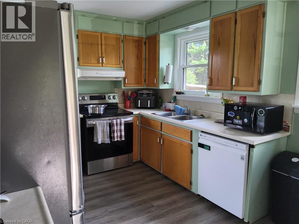 33 Lee Avenue, Simcoe, Ontario  N3Y 3K3 - Photo 7 - 40864780