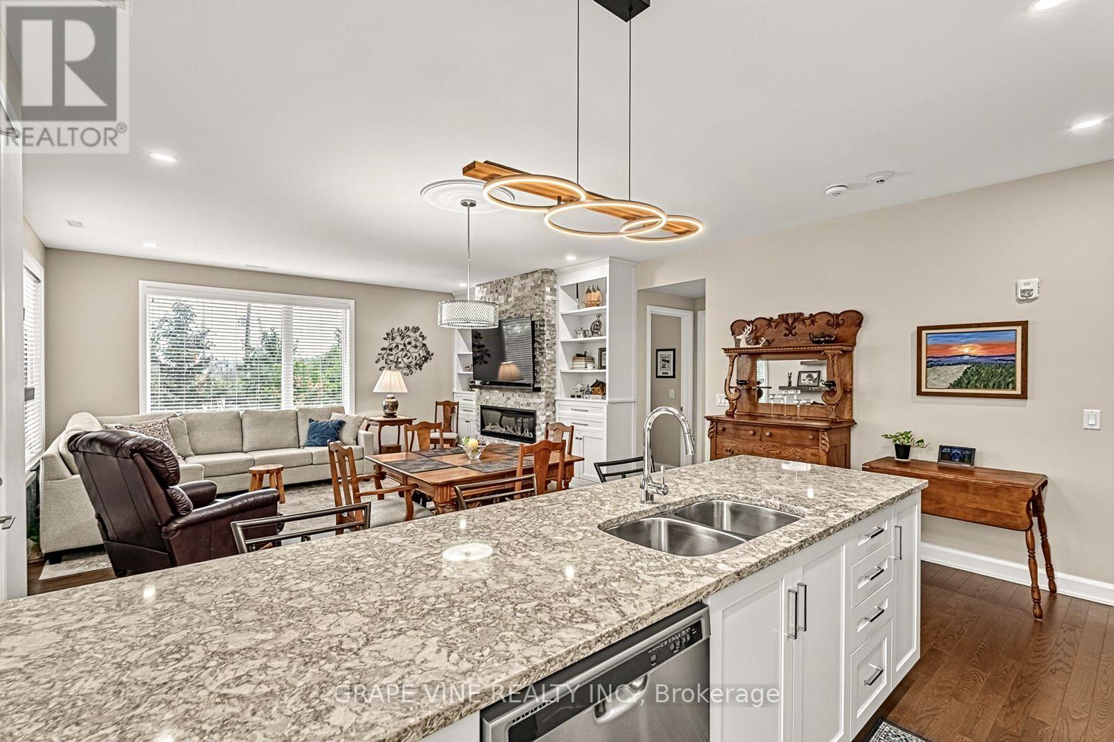 105 - 190 Boundstone Way, Ottawa, Ontario  K2T 0M9 - Photo 11 - X13812464