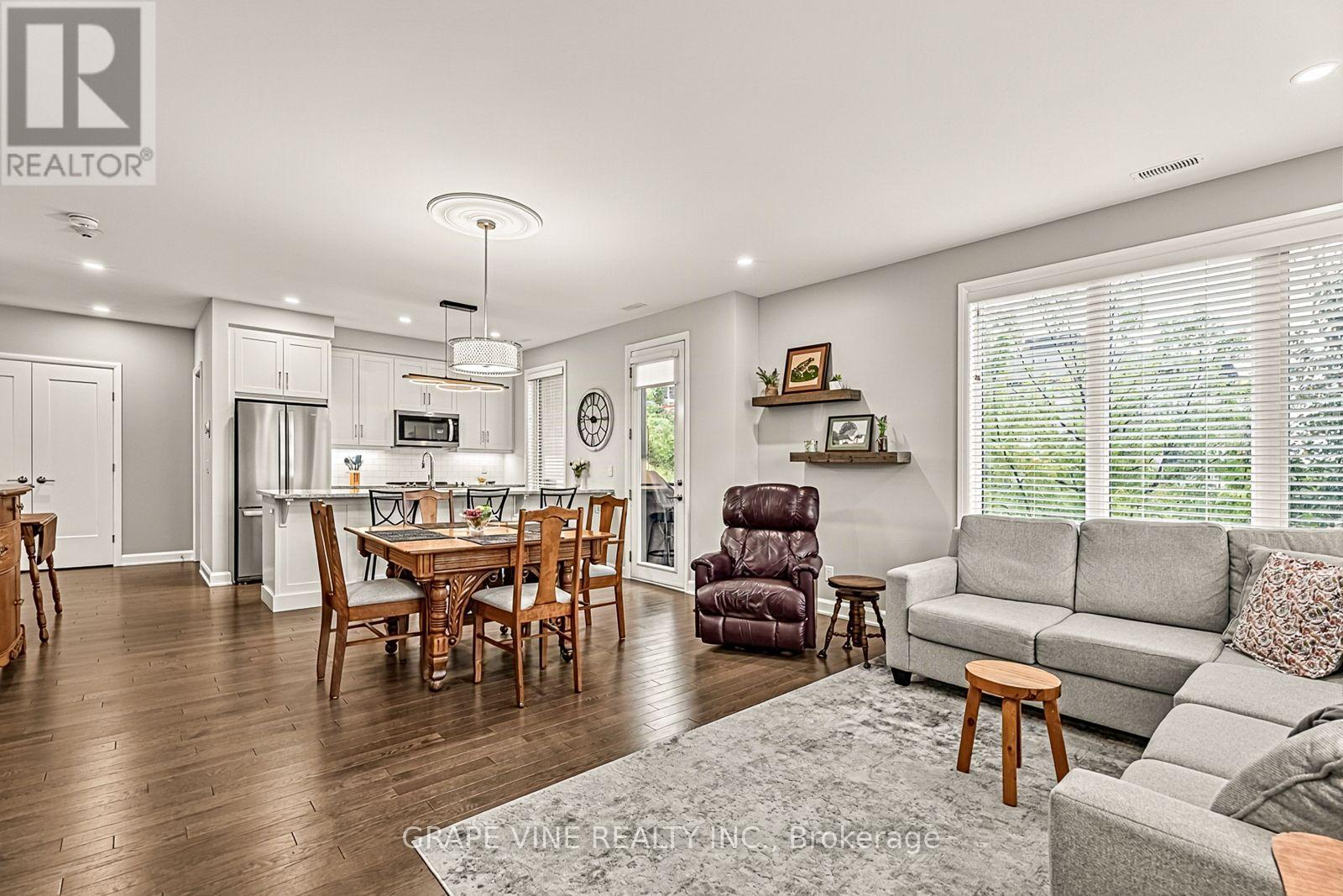 105 - 190 Boundstone Way, Ottawa, Ontario  K2T 0M9 - Photo 8 - X13812464