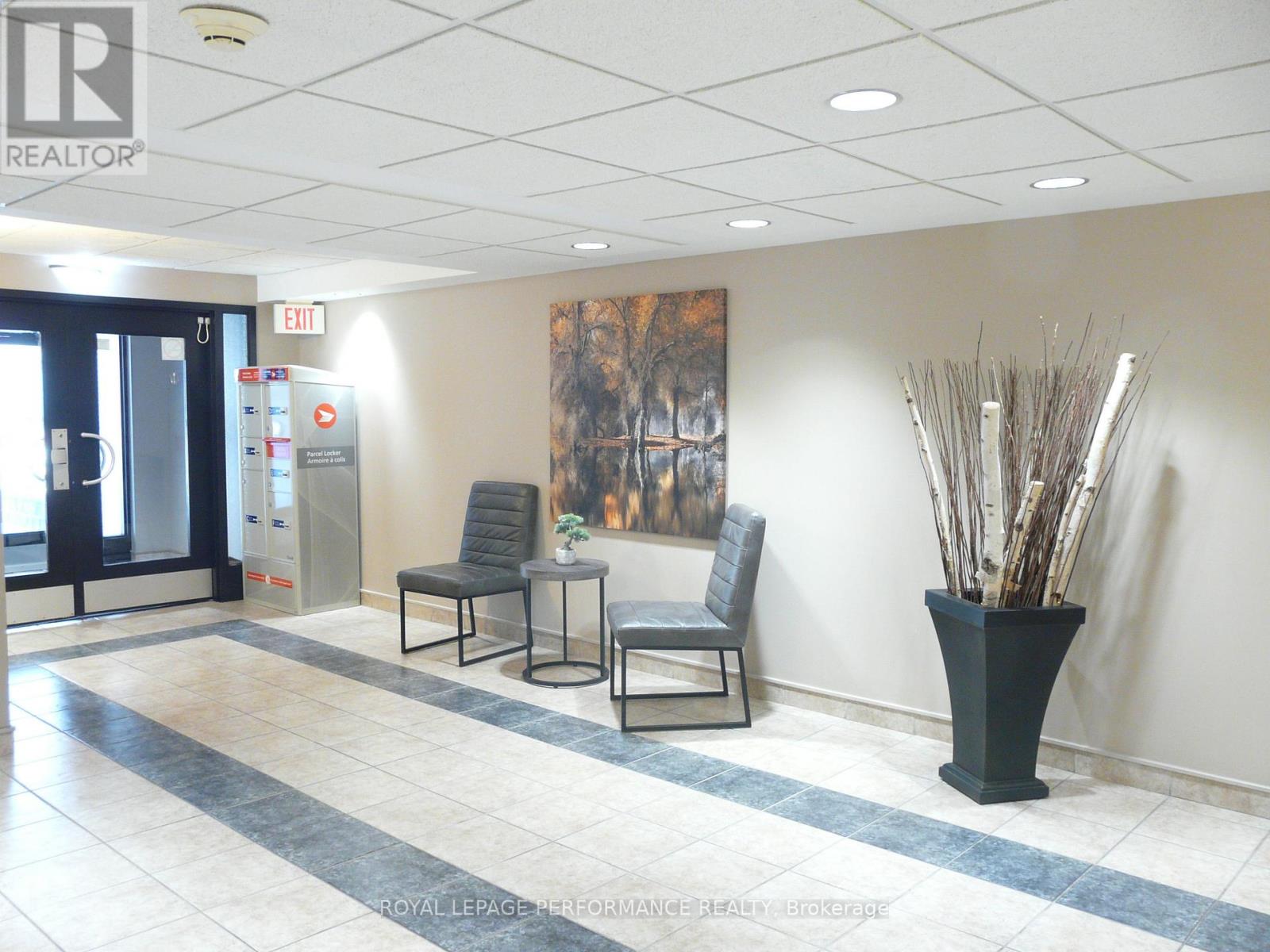 108 - 320 Centrum Boulevard, Ottawa, Ontario  K1E 3X9 - Photo 3 - X13812466