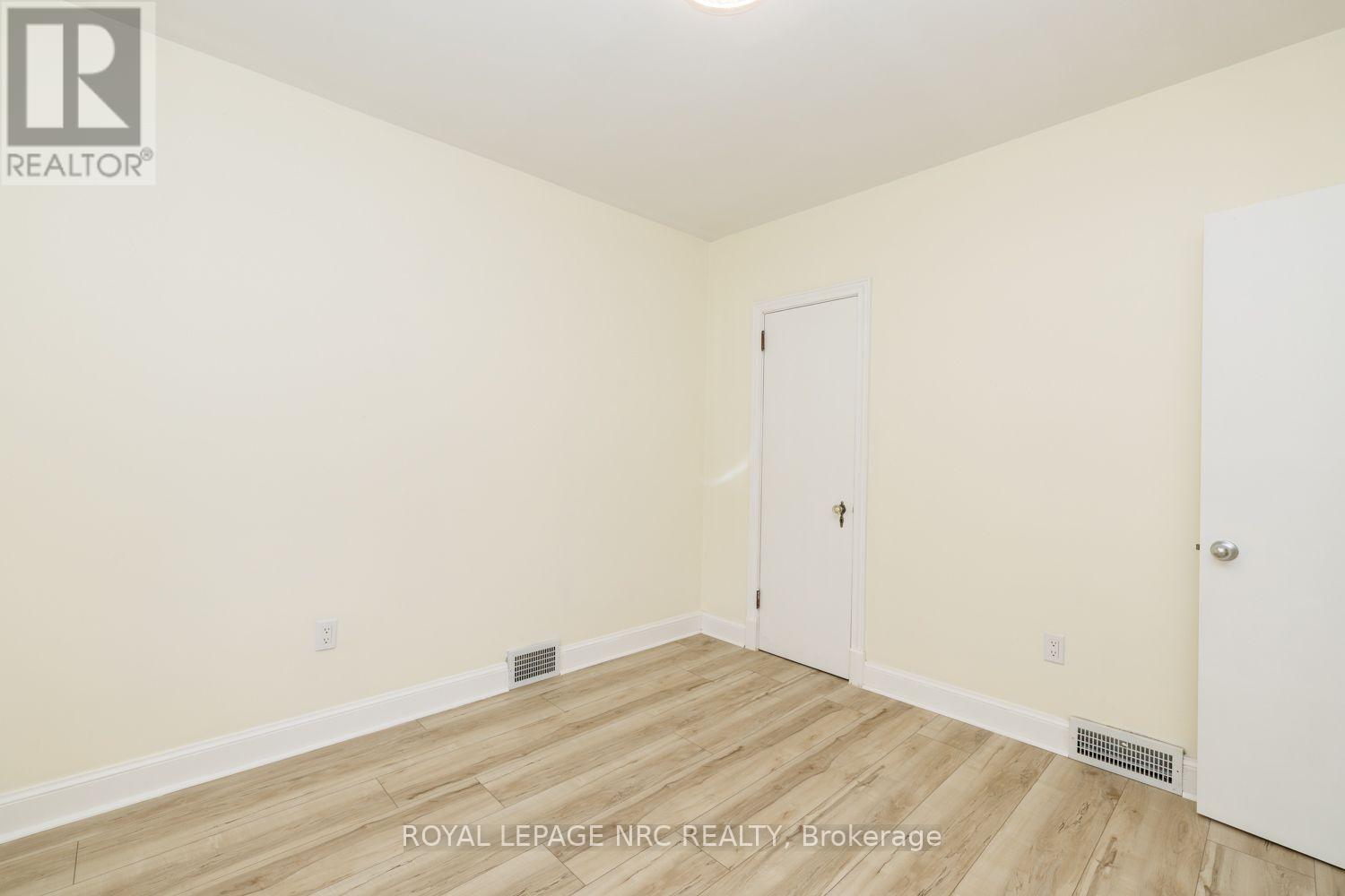 301 Carlton Street, St. Catharines (Fairview), Ontario L2N 1C1 - Photo 36 - X13812434