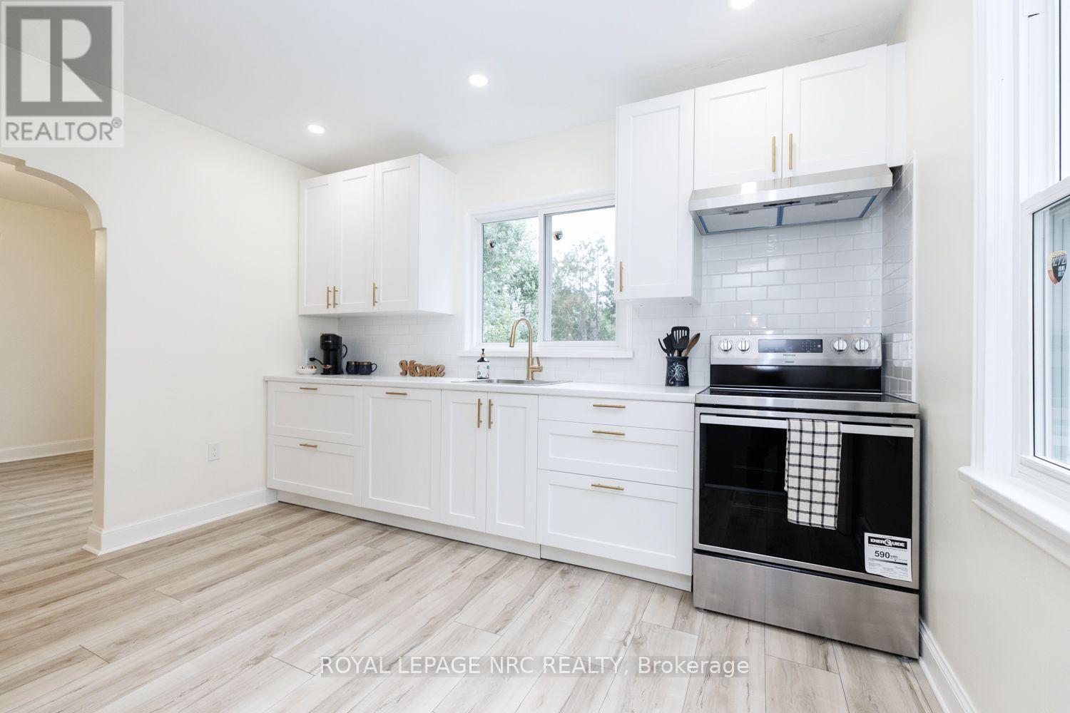 301 Carlton Street, St. Catharines (Fairview), Ontario L2N 1C1 - Photo 7 - X13812434