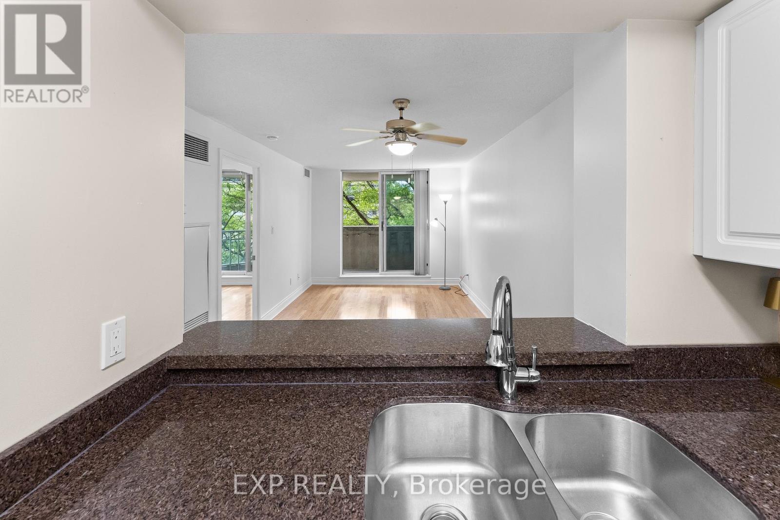 308 - 398 Eglinton Avenue E, Toronto, Ontario  M4P 3H8 - Photo 8 - C13812406