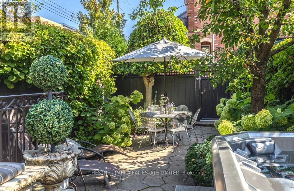 79 Hazelton Avenue, Toronto, Ontario  M5R 2E3 - Photo 31 - C13812422