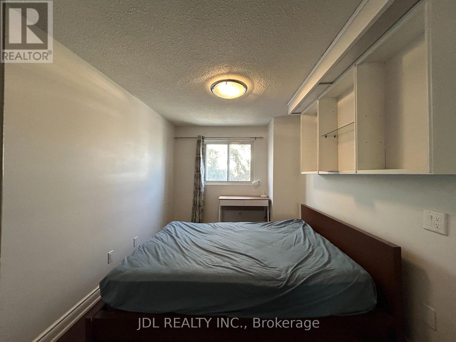One Bedroom 2nd Floor - 66 Stonehill Cres Crescent, Toronto, Ontario  M1W 2V3 - Photo 3 - E13812400