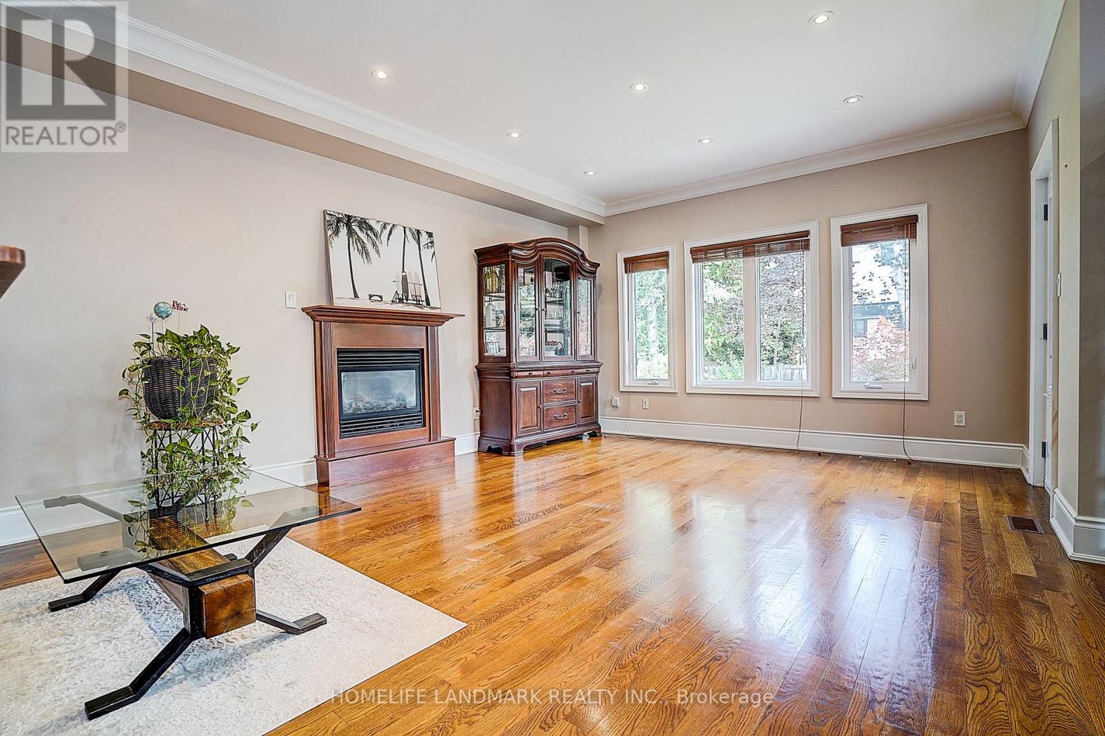 149 Maybourne Avenue, Toronto, Ontario  M1L 2W7 - Photo 16 - E13812494