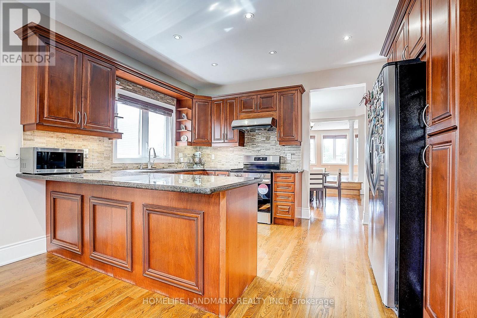 149 Maybourne Avenue, Toronto, Ontario  M1L 2W7 - Photo 22 - E13812494