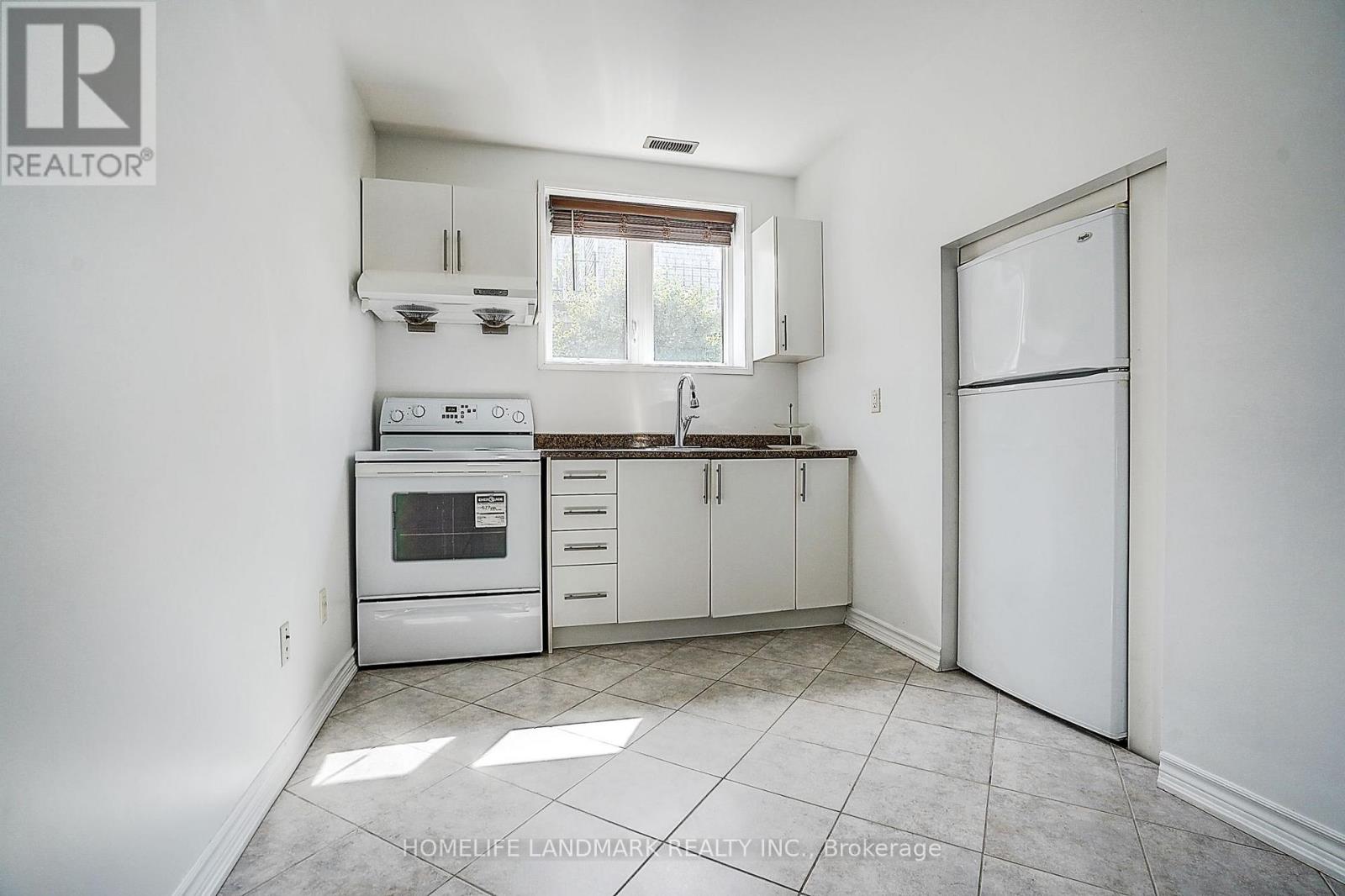149 Maybourne Avenue, Toronto, Ontario  M1L 2W7 - Photo 39 - E13812494