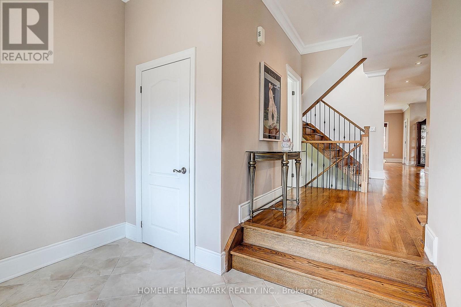149 Maybourne Avenue, Toronto, Ontario  M1L 2W7 - Photo 6 - E13812494