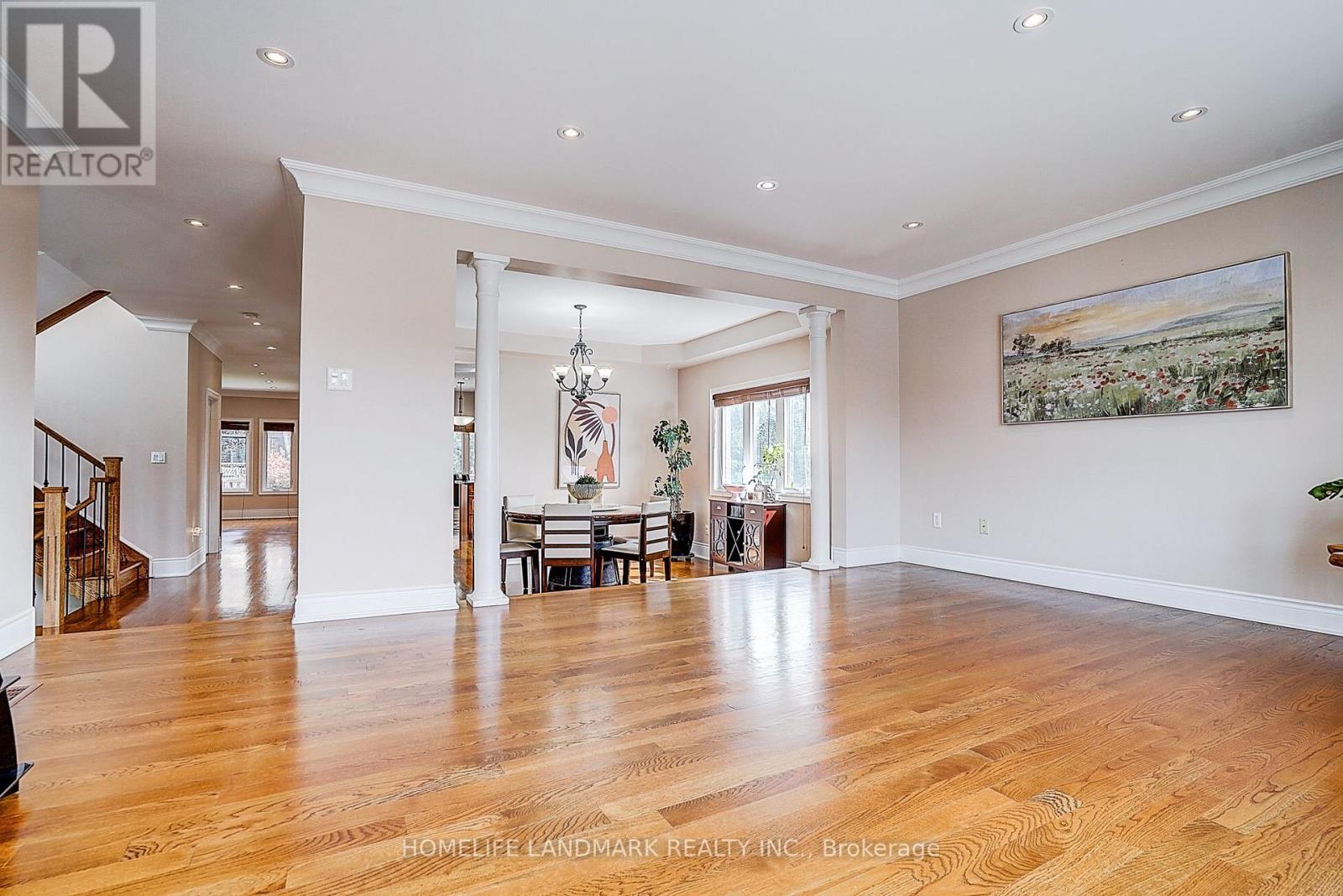149 Maybourne Avenue, Toronto, Ontario  M1L 2W7 - Photo 8 - E13812494