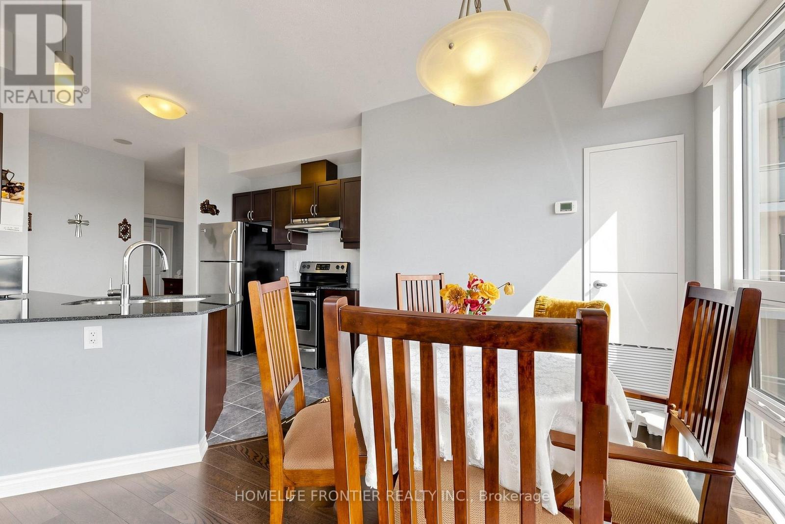 602 - 7730 Kipling Avenue, Vaughan, Ontario  L4L 1Y9 - Photo 11 - N13812380