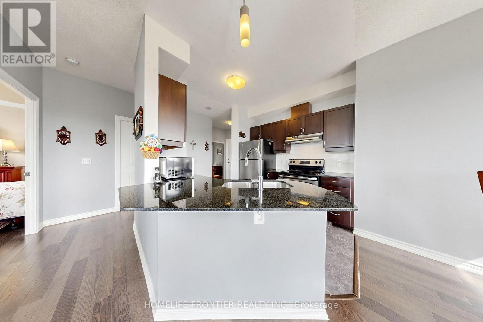 602 - 7730 Kipling Avenue, Vaughan, Ontario  L4L 1Y9 - Photo 12 - N13812380