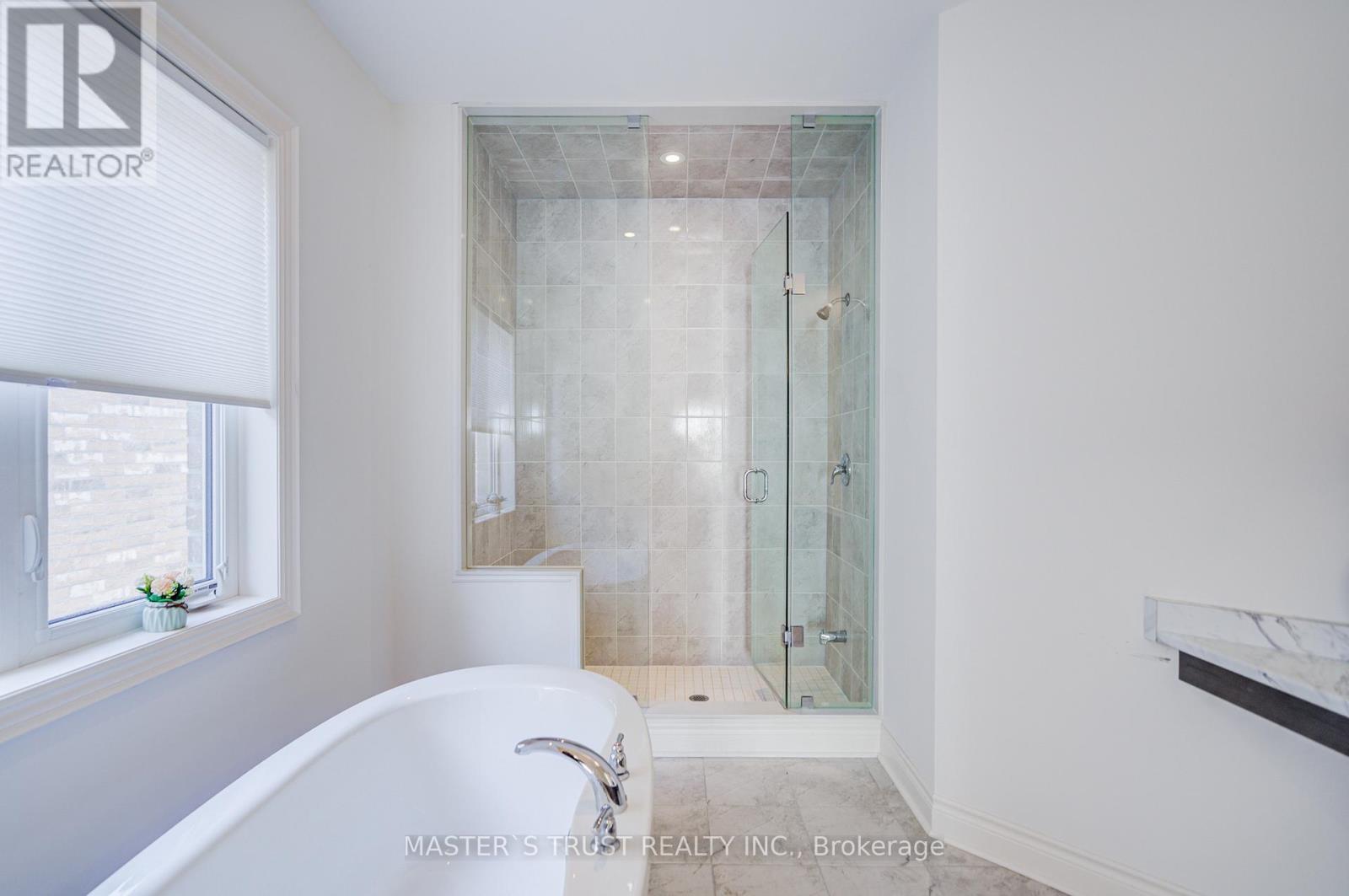 57 Tupling Street, Bradford West Gwillimbury (Bradford), Ontario L3Z 0W8 - Photo 33 - N13812432