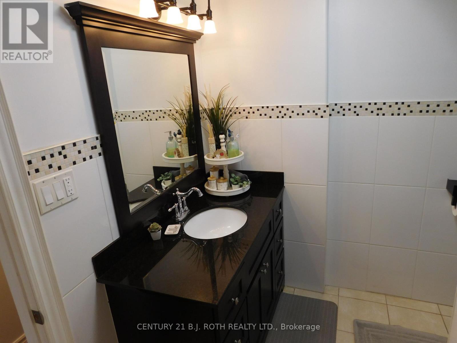 402 West Street, Tay, Ontario  L0K 2A0 - Photo 31 - S13812446