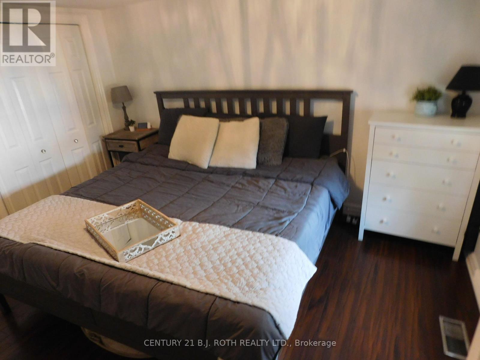 402 West Street, Tay, Ontario  L0K 2A0 - Photo 35 - S13812446
