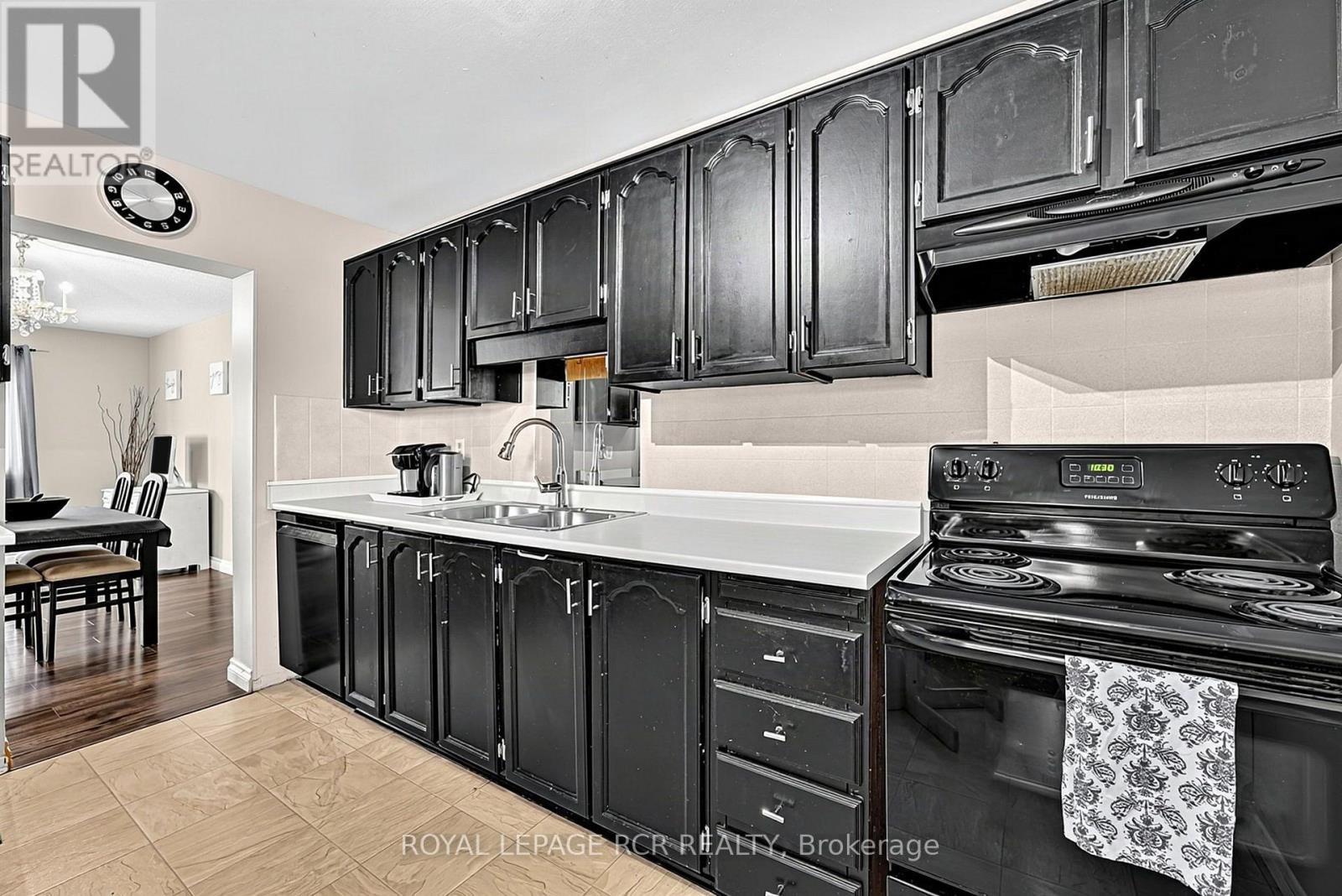 88 Red River Crescent, Toronto, Ontario  M1B 1Z6 - Photo 18 - E13812490