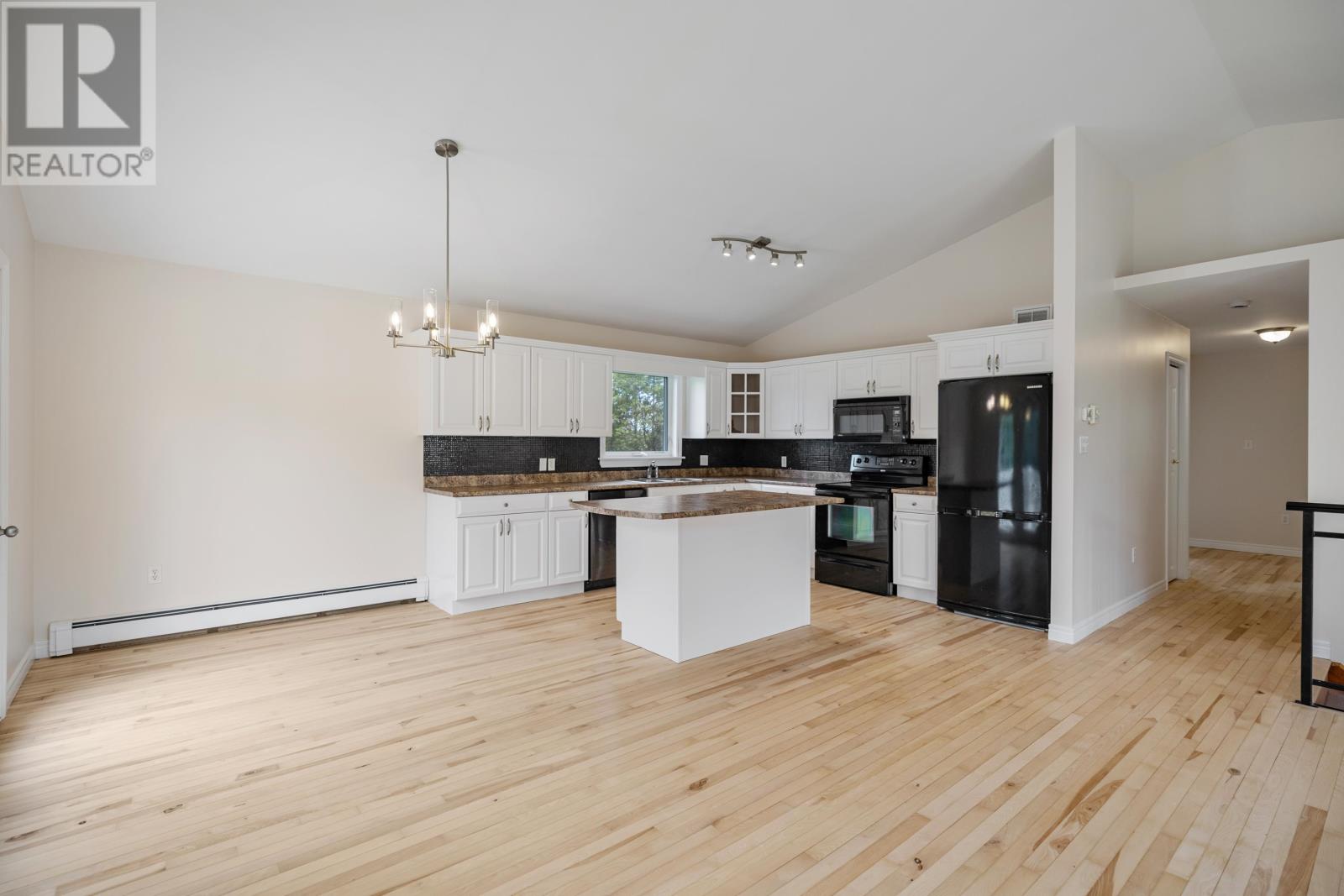 718 Millcove Road, Suffolk, Prince Edward Island  C1C 0L3 - Photo 8 - 202623944