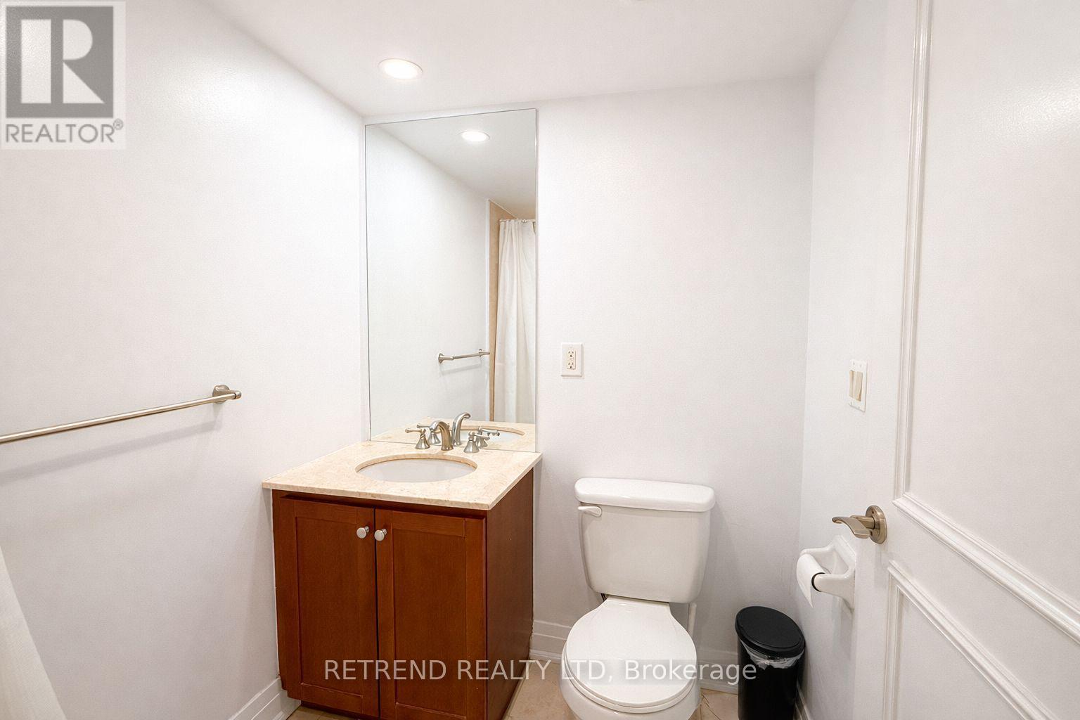 205 - 2737 Keele Street, Toronto, Ontario  M3M 2E9 - Photo 8 - W13812398