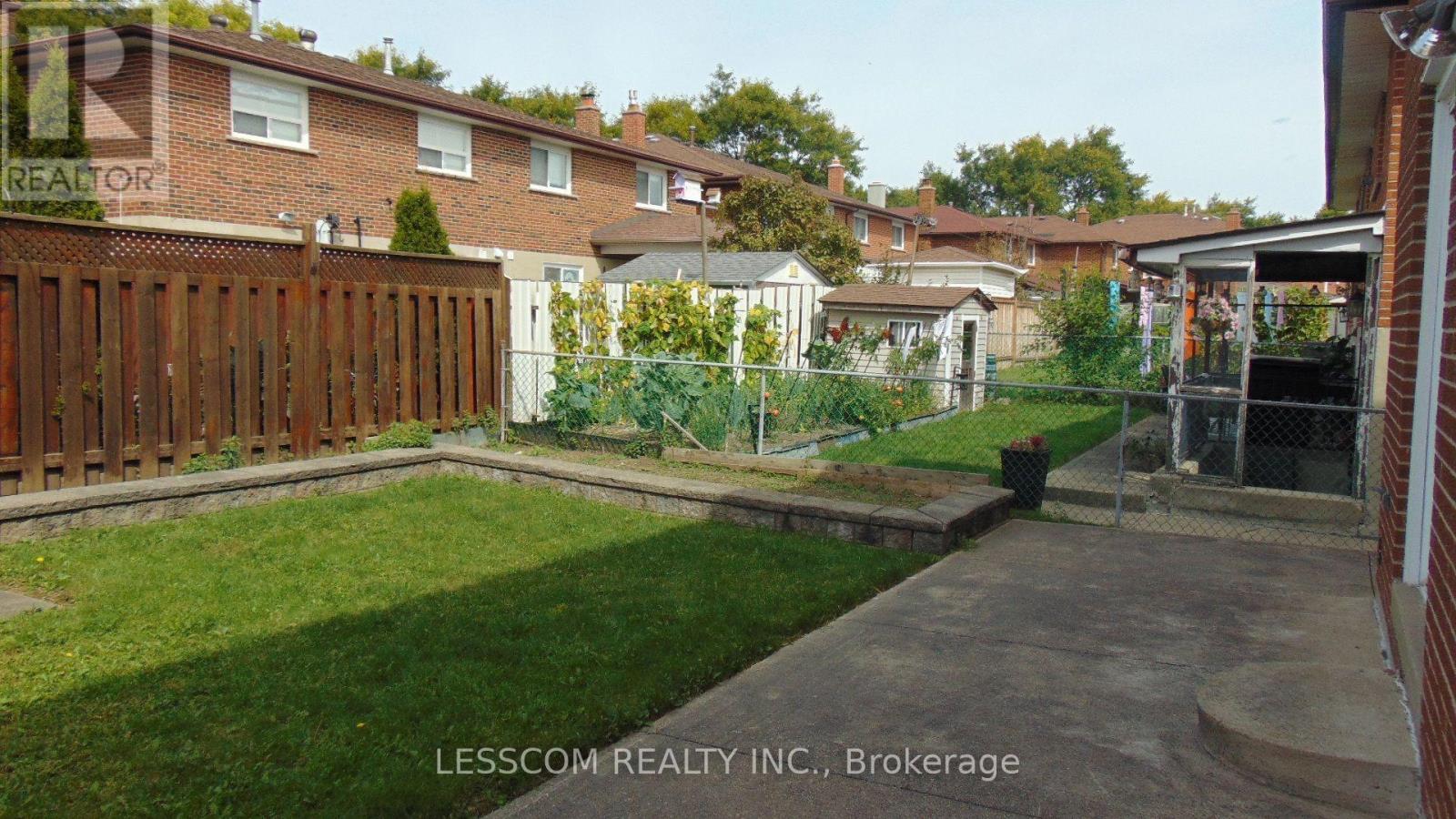 335 Royal Salisbury Way, Brampton, Ontario  L6V 3G4 - Photo 33 - W13812402