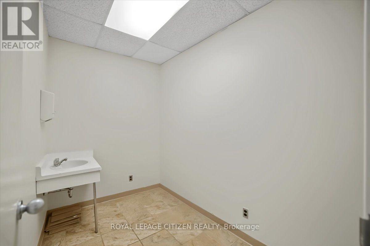 202 - 3530 Derry Road E, Mississauga, Ontario  L4T 4E3 - Photo 19 - W13812510