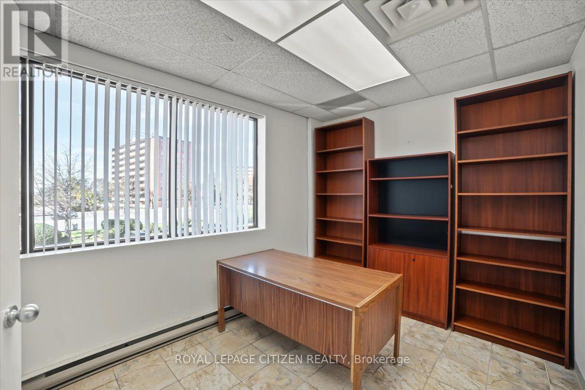 202 - 3530 Derry Road E, Mississauga, Ontario  L4T 4E3 - Photo 22 - W13812510
