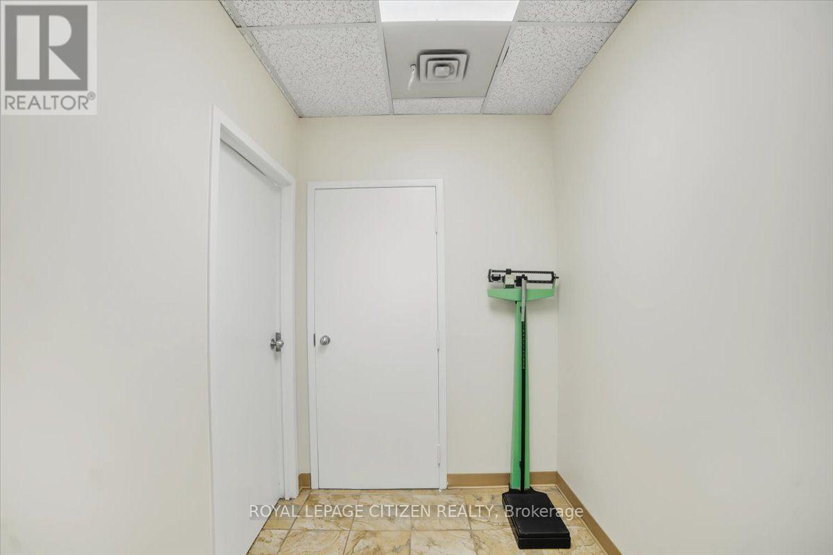 202 - 3530 Derry Road E, Mississauga, Ontario  L4T 4E3 - Photo 27 - W13812510