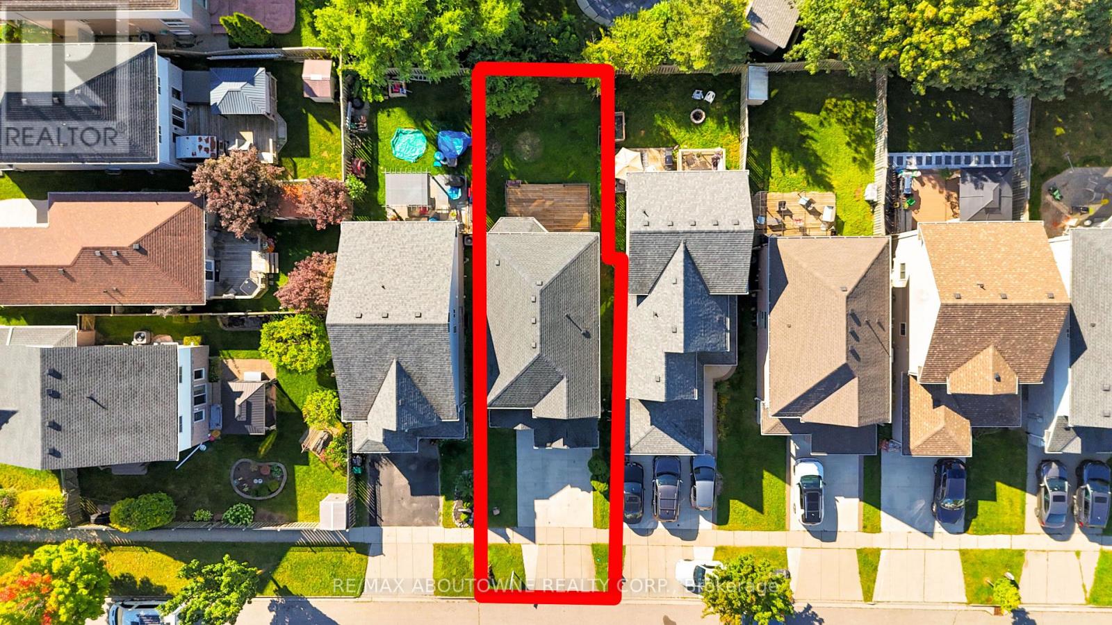 87 Houghton Street, Cambridge, Ontario  N3C 4L2 - Photo 3 - X13812474