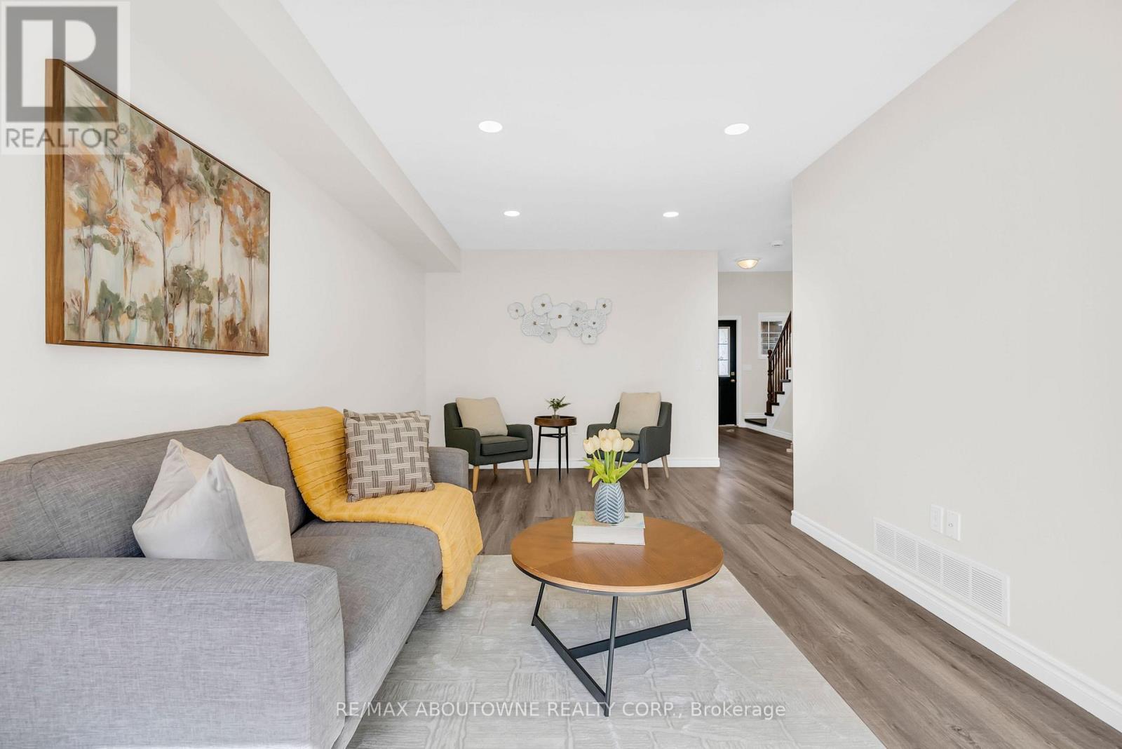 87 Houghton Street, Cambridge, Ontario  N3C 4L2 - Photo 8 - X13812474