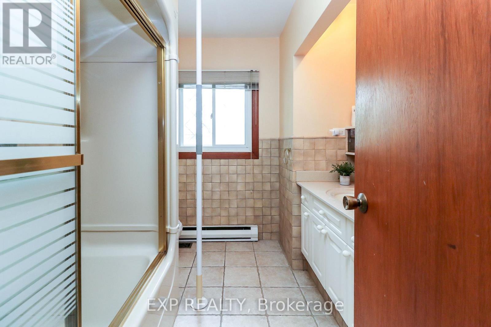 104 Kinsey Place, Blue Mountains, Ontario  L9Y 0R4 - Photo 21 - X13783988