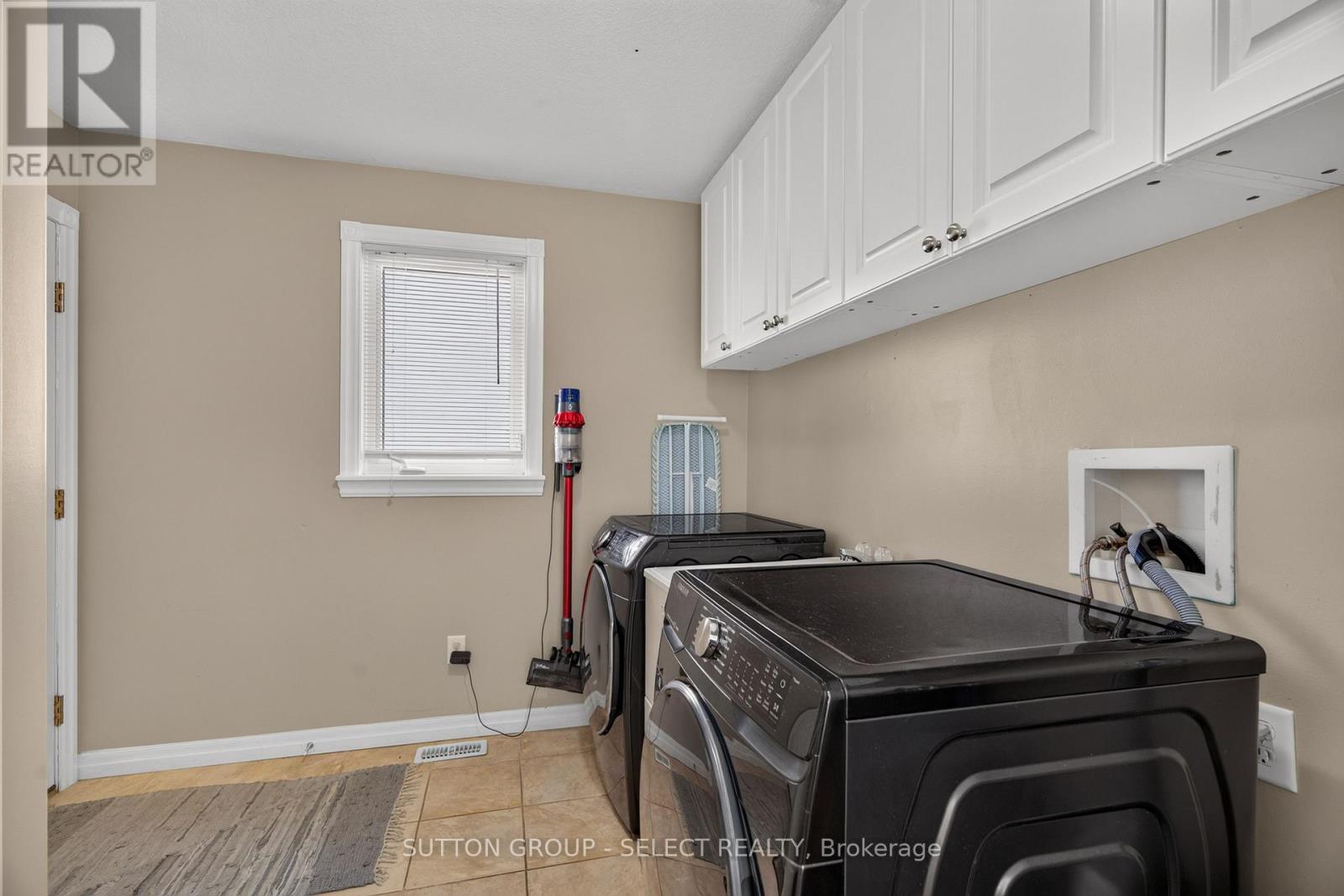 121 Tanoak Drive, London North, Ontario  N6G 5A1 - Photo 25 - X13812538