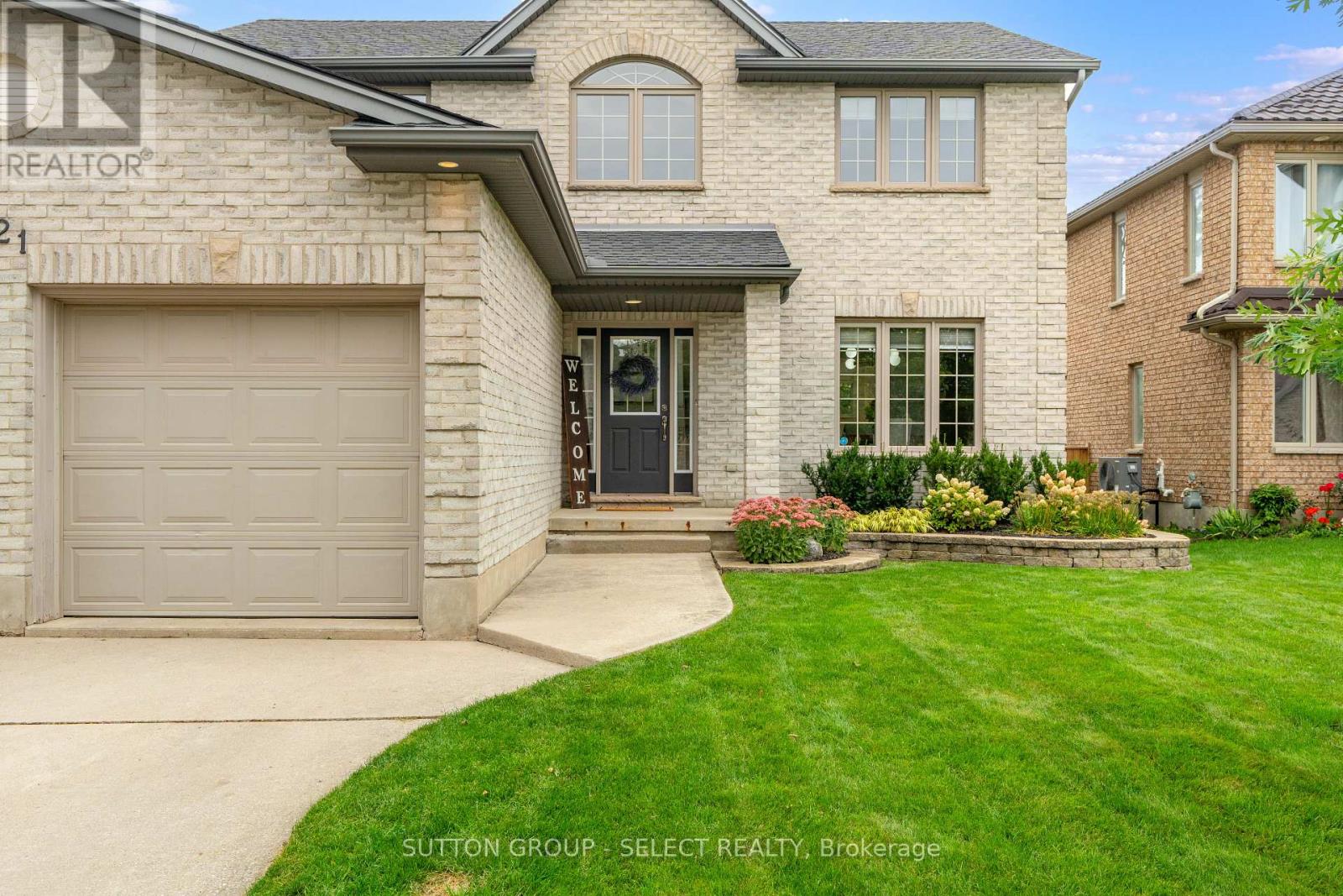 121 Tanoak Drive, London North, Ontario  N6G 5A1 - Photo 3 - X13812538