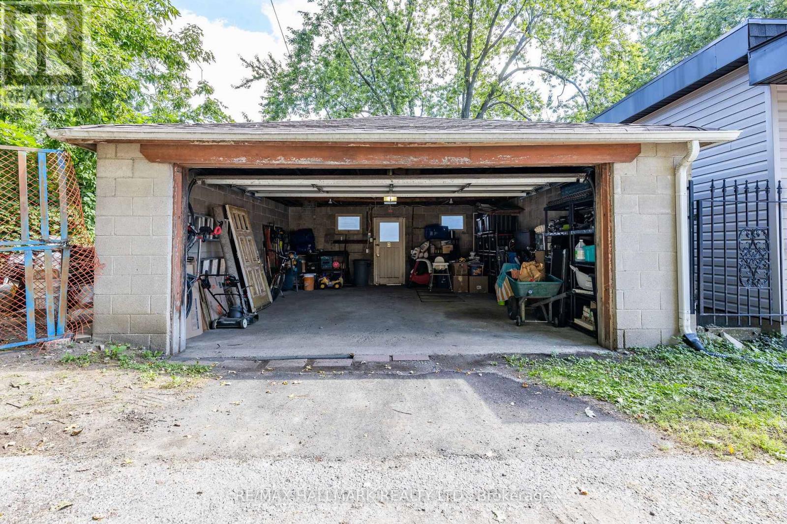 28 Thora Avenue, Toronto, Ontario  M1L 2P9 - Photo 30 - E13812518