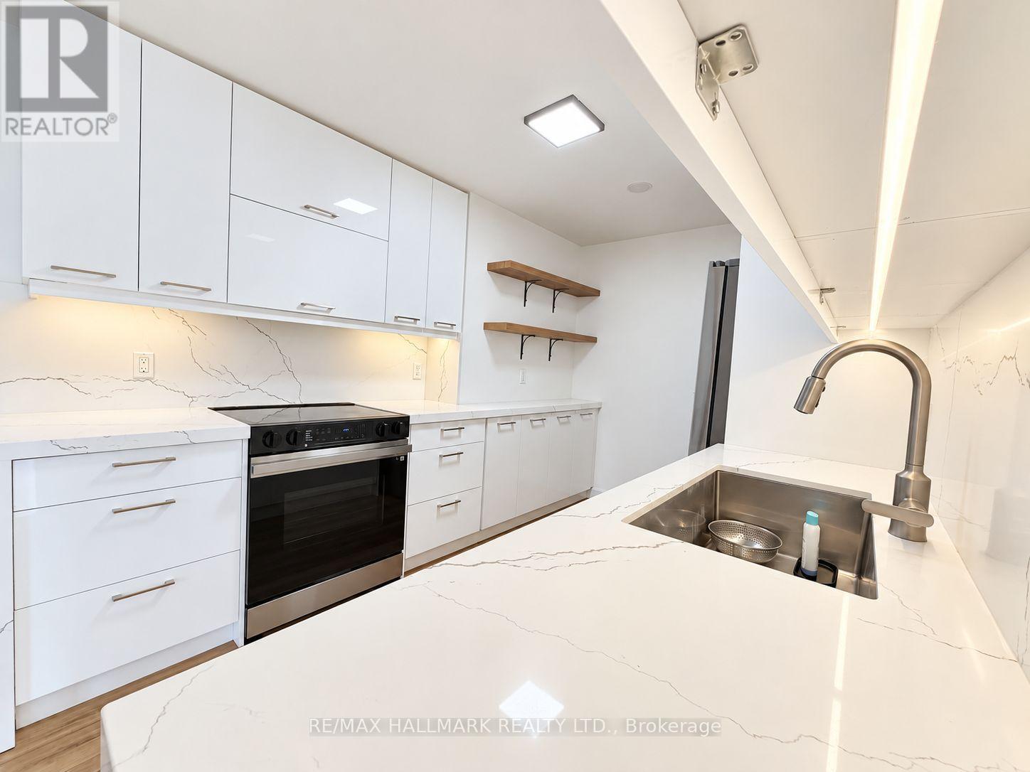 23 Ironshield Crescent, Markham, Ontario  L3T 3K7 - Photo 8 - N13812528