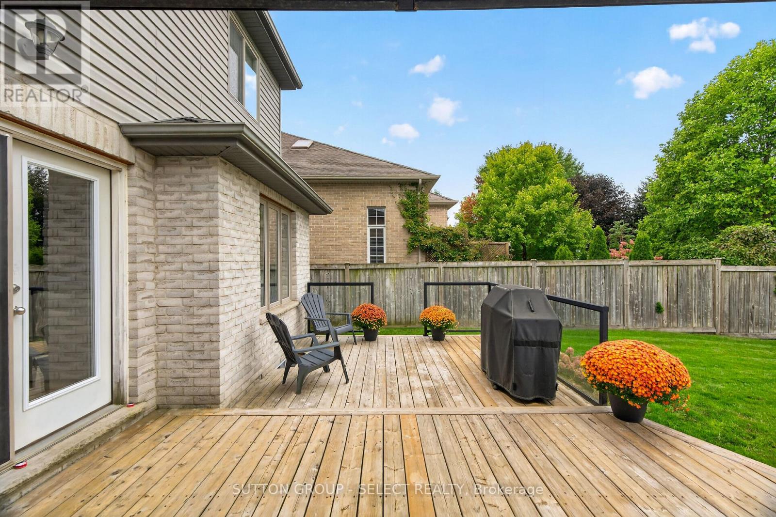121 Tanoak Drive, London North, Ontario  N6G 5A1 - Photo 42 - X13812538