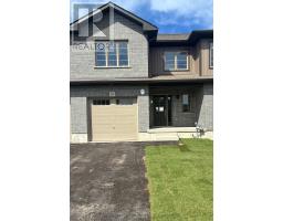 12 BEVERLY STREET, Springwater, Ontario