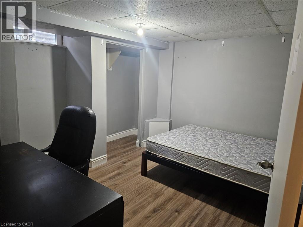 409 Castlegrove Place Unit# Room 6, London, Ontario  N6G 1L1 - Photo 2 - 40865400