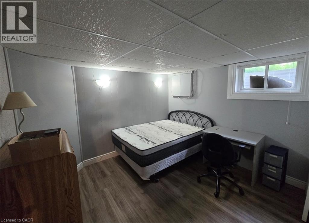 409 Castlegrove Place Unit# Room 4, London, Ontario  N6G 1L1 - Photo 2 - 40865393