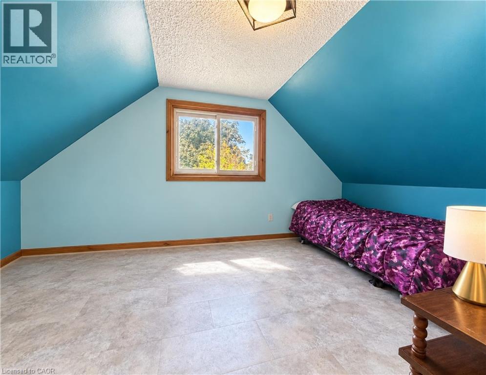 660 Burgess Avenue, Hamilton, Ontario  L8H 6J1 - Photo 14 - 40862398