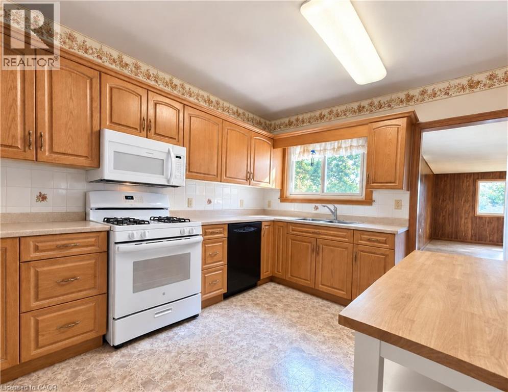 660 Burgess Avenue, Hamilton, Ontario  L8H 6J1 - Photo 6 - 40862398