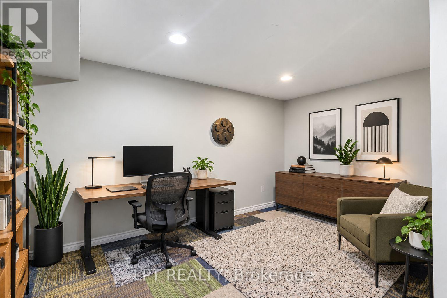 98 Don Mor Drive, Newmarket, Ontario  L3Y 1G7 - Photo 35 - N13744548