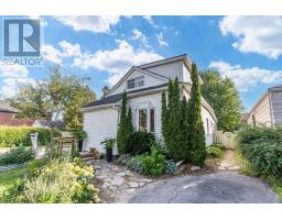 889 THIRD STREET, Mississauga, Ontario