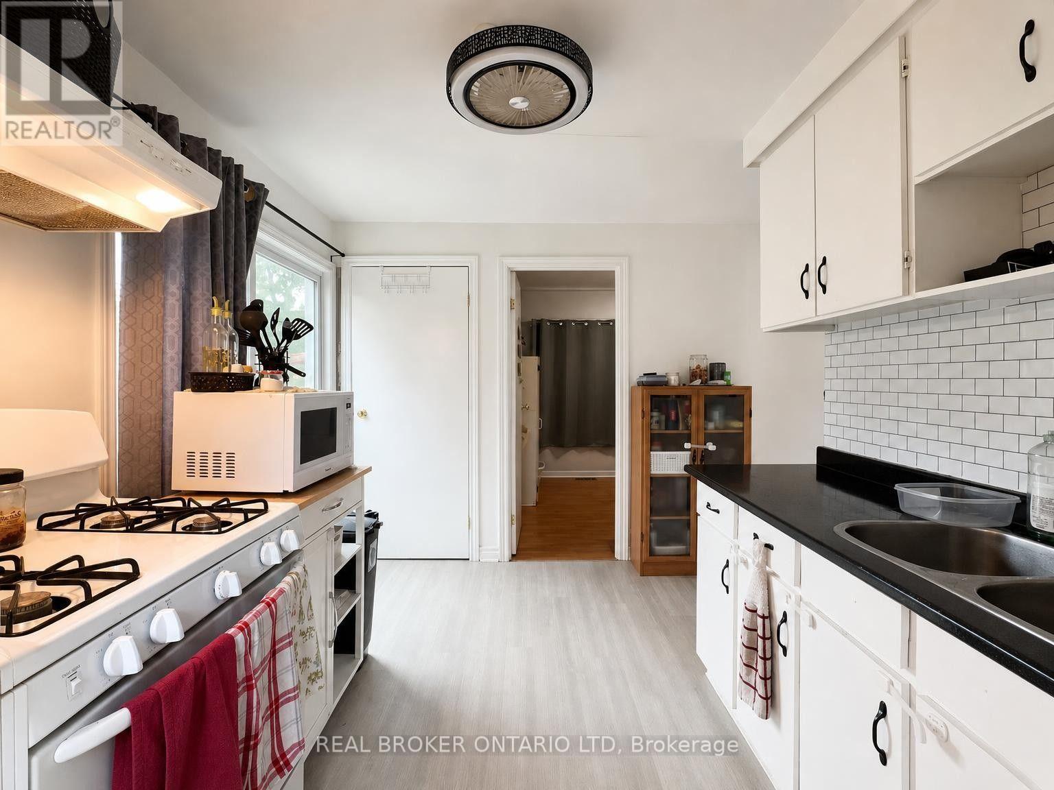 563 South Street S, London East, Ontario  N6B 1C5 - Photo 8 - X13812608