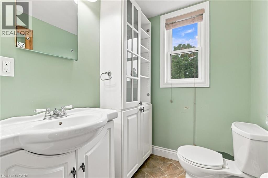 233 Mansion Street, Kitchener, Ontario  N2H 2K5 - Photo 12 - 40859767