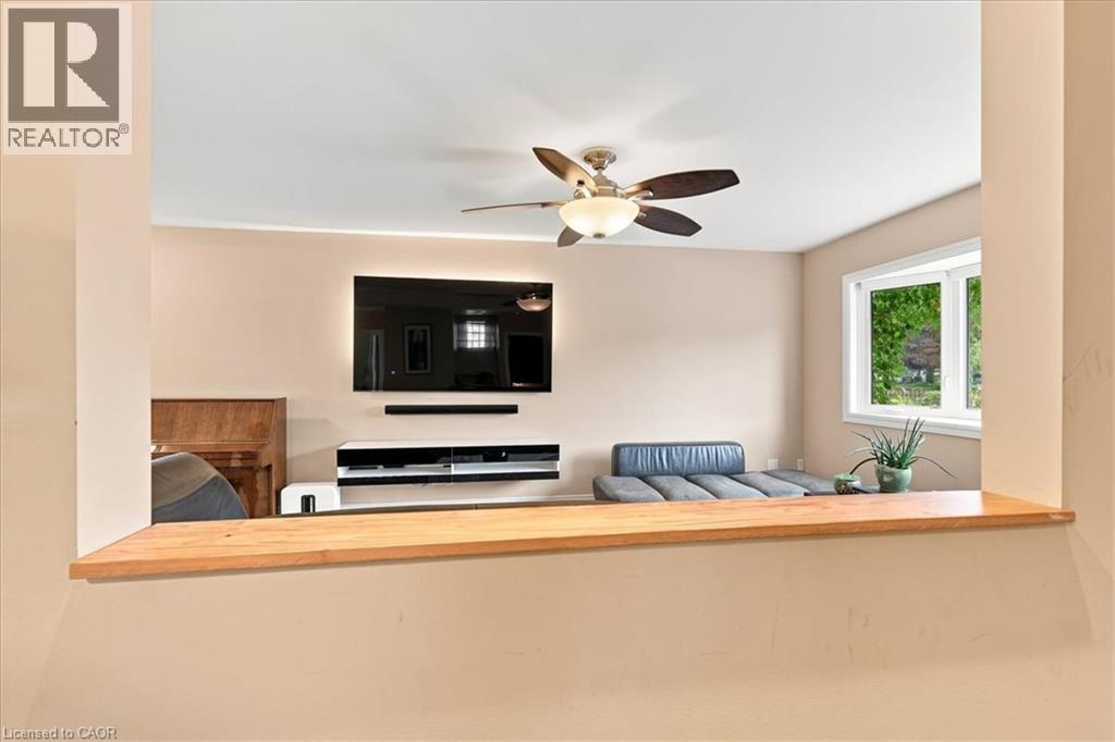 233 Mansion Street, Kitchener, Ontario  N2H 2K5 - Photo 5 - 40859767