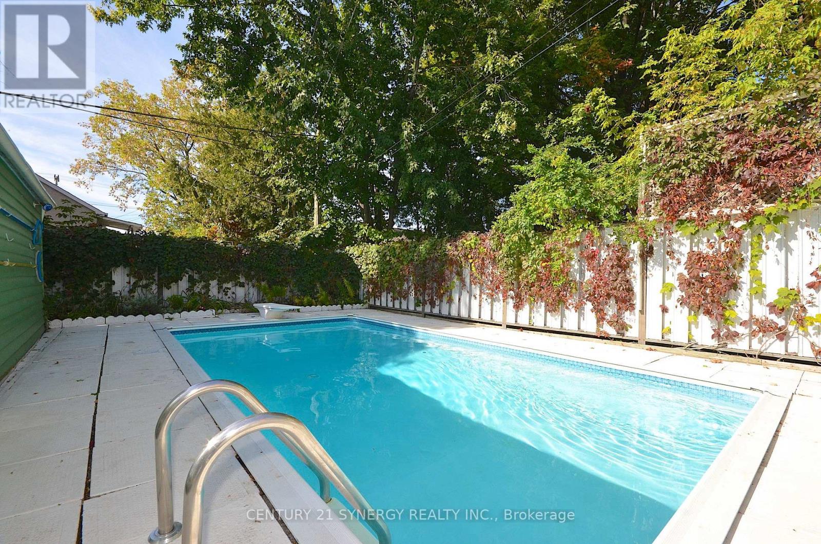 164 Acadie Court, Ottawa, Ontario  K1L 5L1 - Photo 39 - X13812602