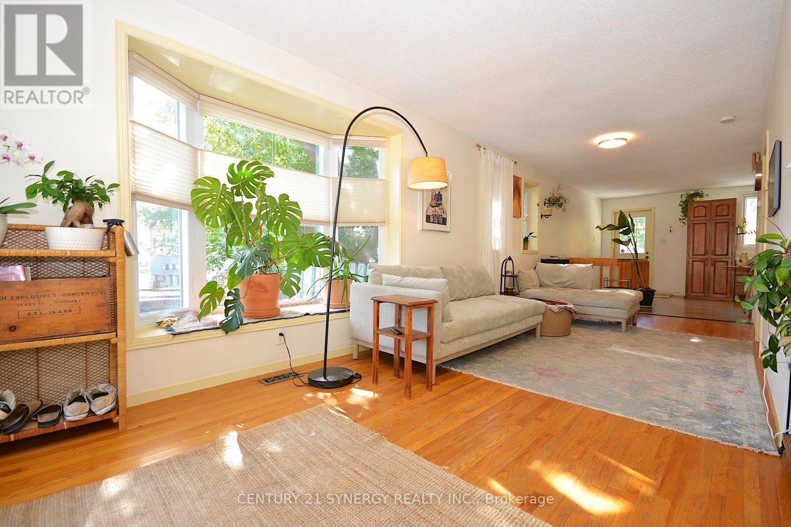 164 Acadie Court, Ottawa, Ontario  K1L 5L1 - Photo 4 - X13812602