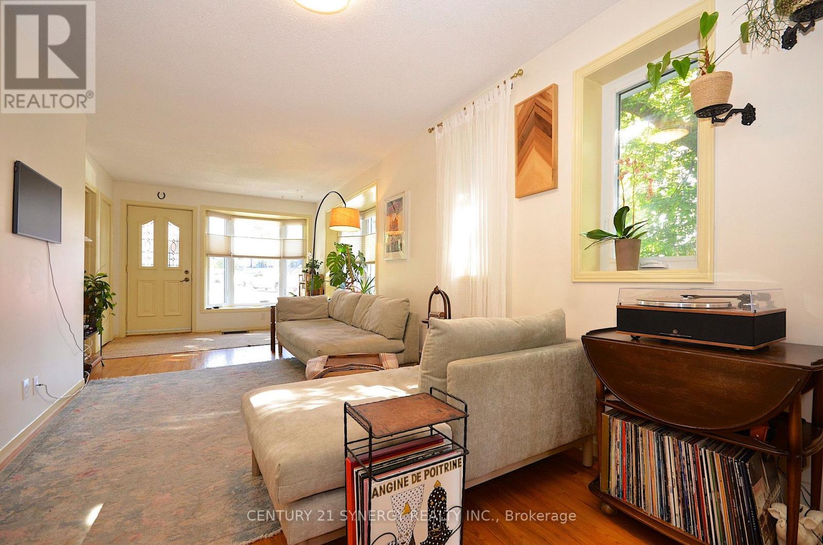 164 Acadie Court, Ottawa, Ontario  K1L 5L1 - Photo 6 - X13812602