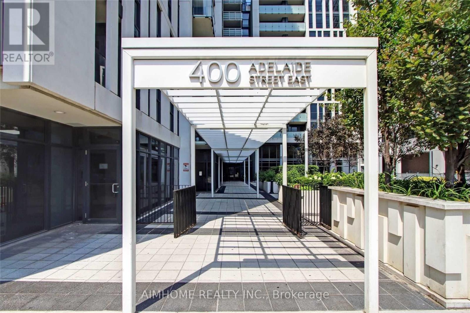 706 - 400 Adelaide Street E, Toronto, Ontario  M5A 4S3 - Photo 1 - C13812588