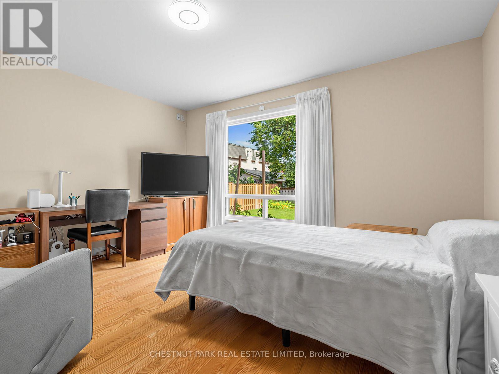 11 Doubletree Road, Toronto, Ontario  M2J 3Z3 - Photo 22 - C13812614