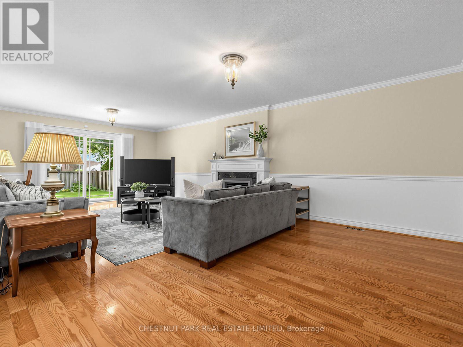 11 Doubletree Road, Toronto, Ontario  M2J 3Z3 - Photo 24 - C13812614